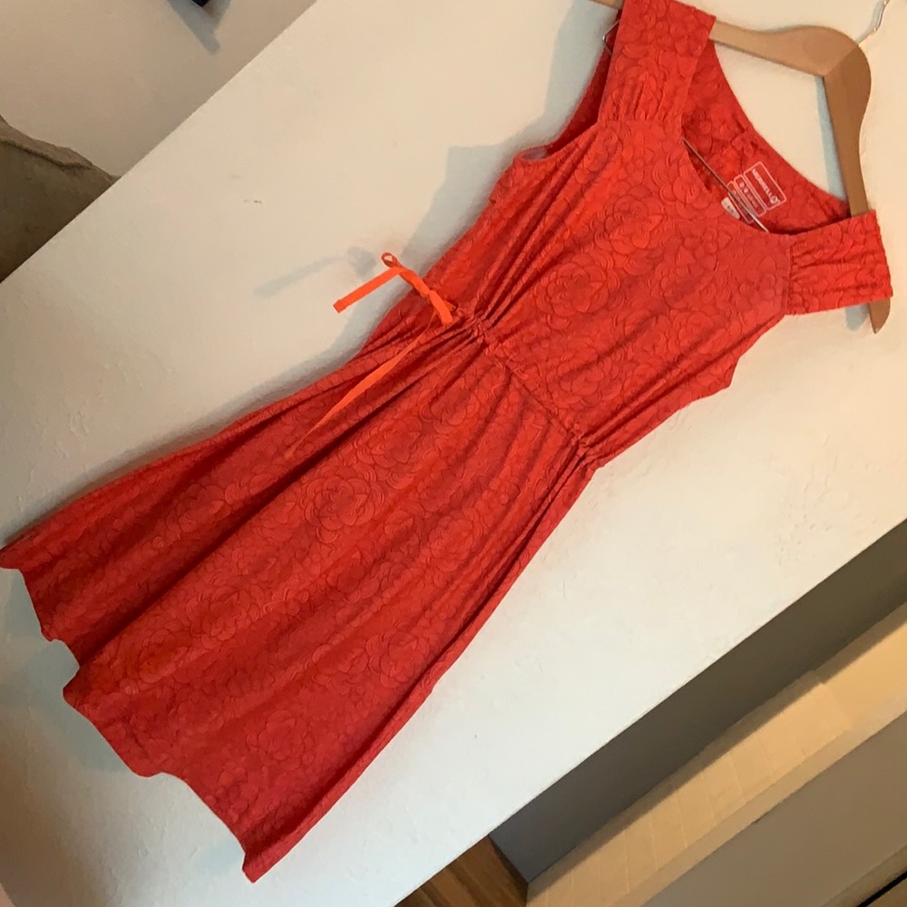 Red Sleeveless Floral Midi Dress with Tie Waist